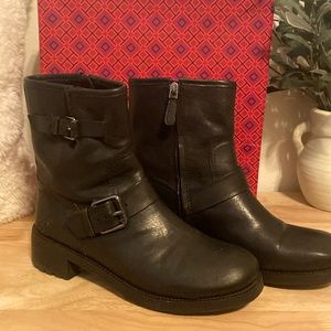 Tory Burch Chrystie 40mm Bootie Artisan 7.5